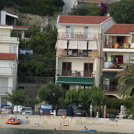 6670b Apartamento *